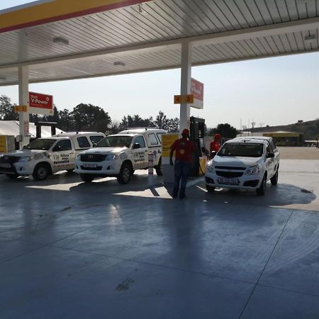 Vm Truck Stop - Shell Estcourt Exterior photo
