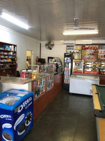 Vm Truck Stop - Shell Estcourt Exterior photo
